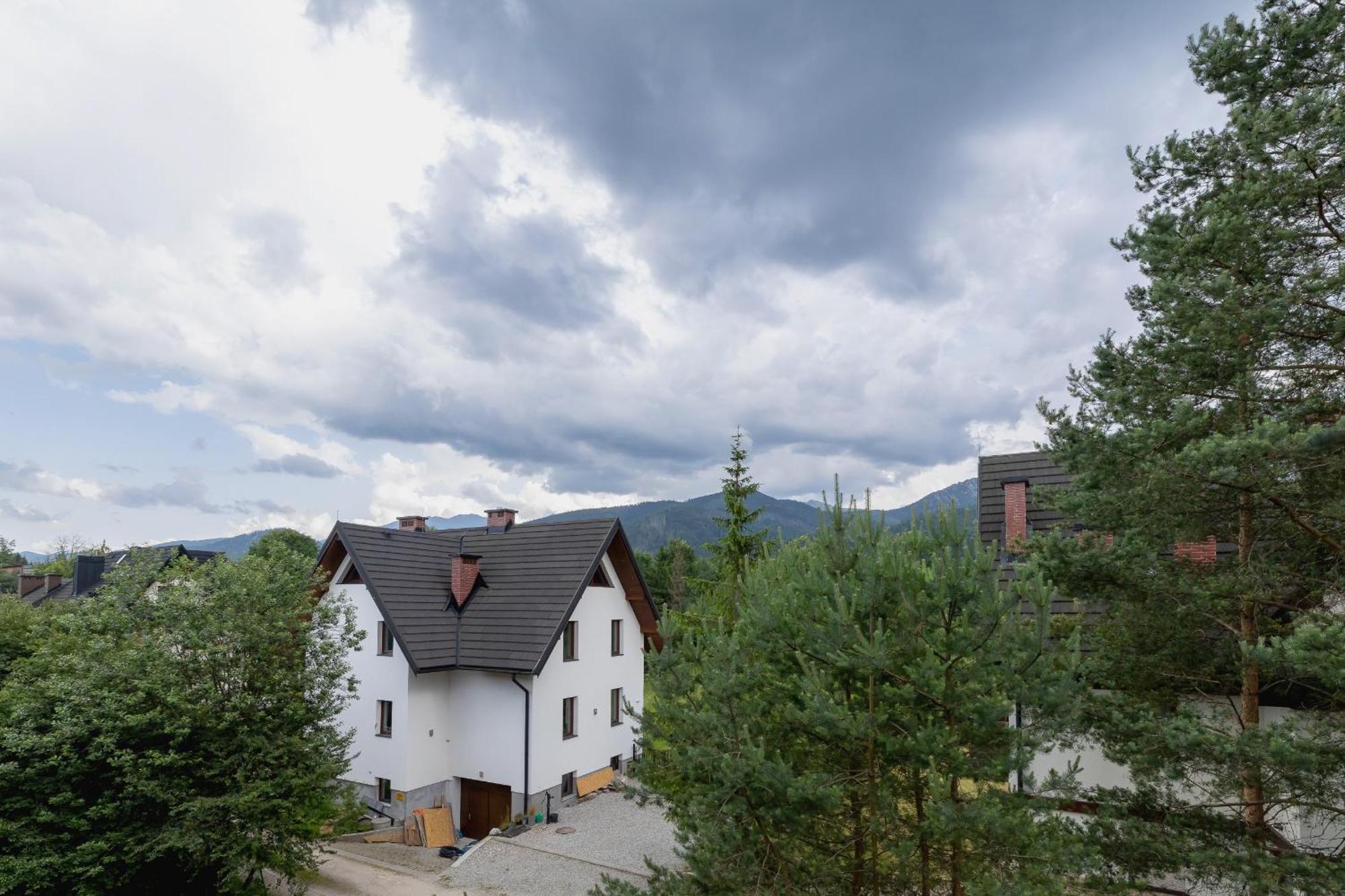 Appartamento Osiedle Kasprusie Z 2 Balkonami Centrum By Renters *